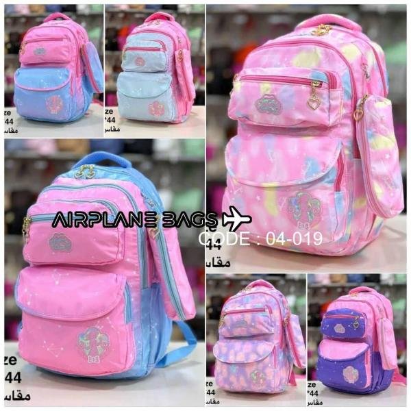 شنطة ظهر للبنات  - شنطة مدرسية - خفيفة الوزن ومتينة وواسعة