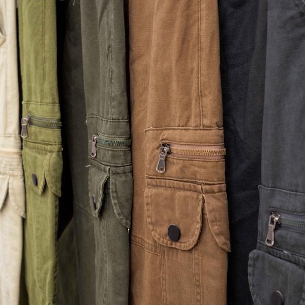 بنطلون كارجو رجالي بجيوب جانبية وخامة ناعمة مطاطة من DH Wear