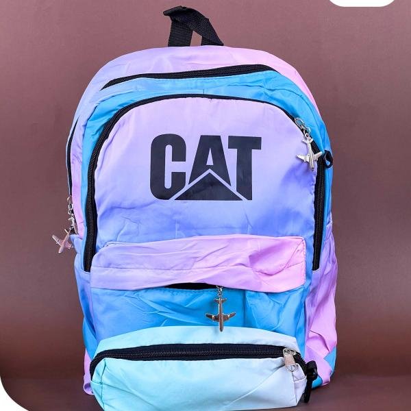 شنطة ظهر وتربروف مستورد وسط 2حاجذ