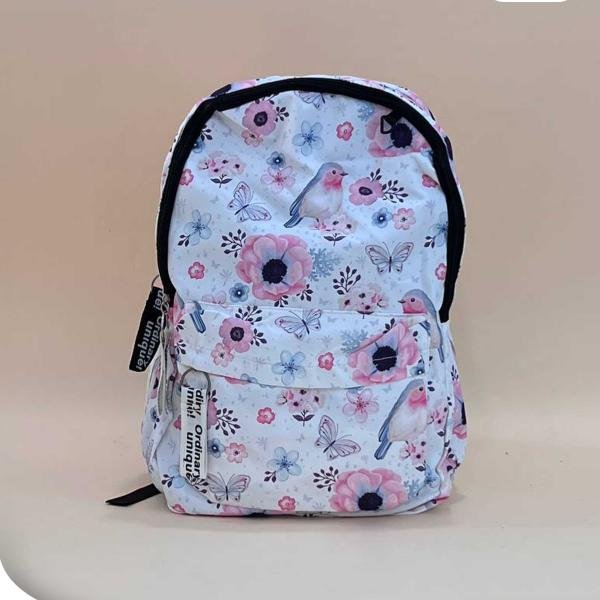 شنطة ظهر مشجره 6 رسومات 6 لون 2 حاجذ مقاس 18