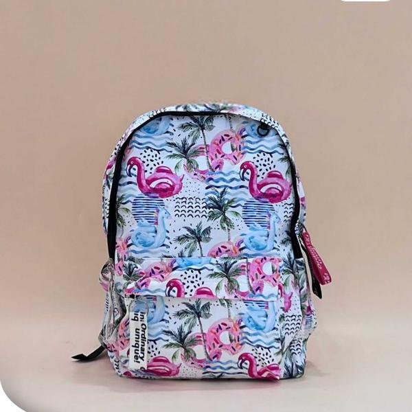 شنطة ظهر مشجره 6 رسومات 6 لون 2 حاجذ مقاس 18