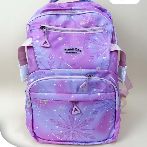 شنط مدرسية بأشكال وألوان متنوعة من Sila