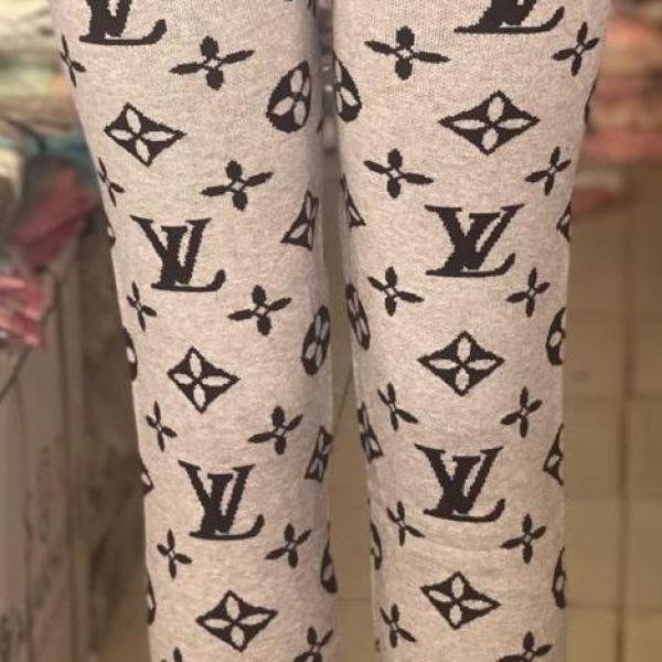 بنطلون صوف حريمي